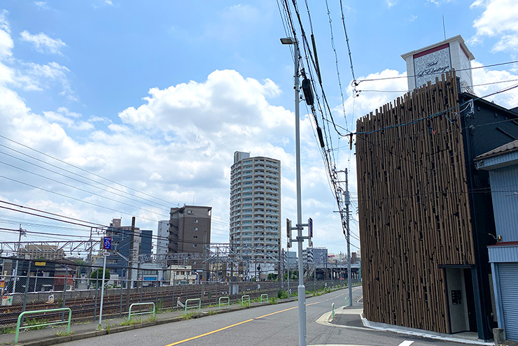 中規模木造建築の普及モデル：名古屋版Wood City構想と金山ウッドシティビルについて ― 日本福祉大学坂口大史准教授インタビュー ―